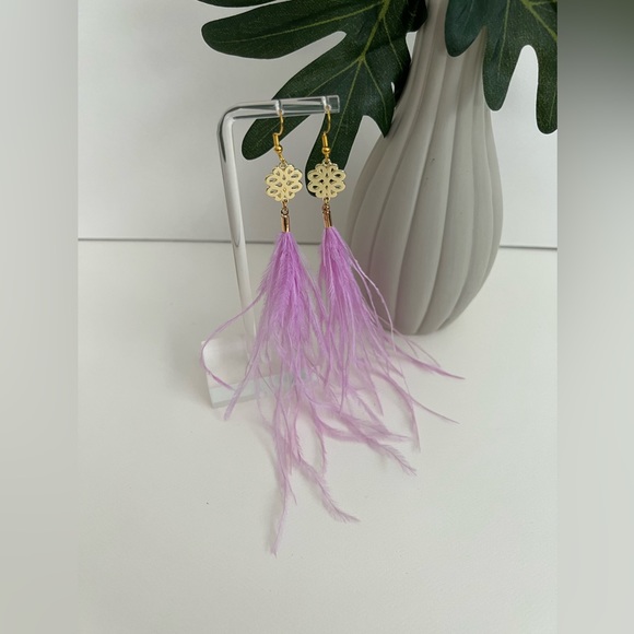 Long Dangle Pink Feather Hippie Chic Earrings - Stylish Boho Chic Earrings - Picture 11 of 15